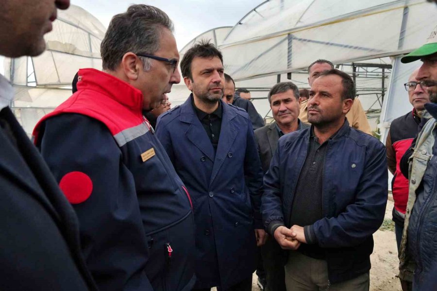 Antalya’da Sel Ve Hortum 4 Bin 500 Dekarlık Tarım Alanında Zarara Yol Açtı