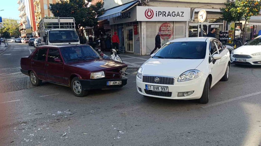 Motosiklet Kazasında Sürücü Yaralandı