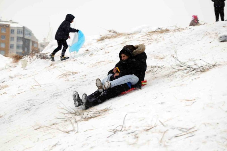 Talas’ın Erciyes’inde ‘kayak Keyfi’