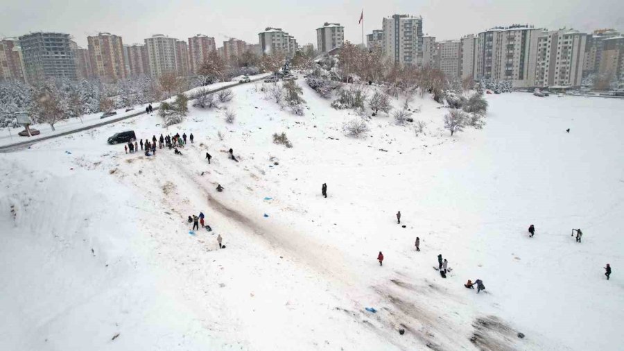 Talas’ın Erciyes’inde ‘kayak Keyfi’