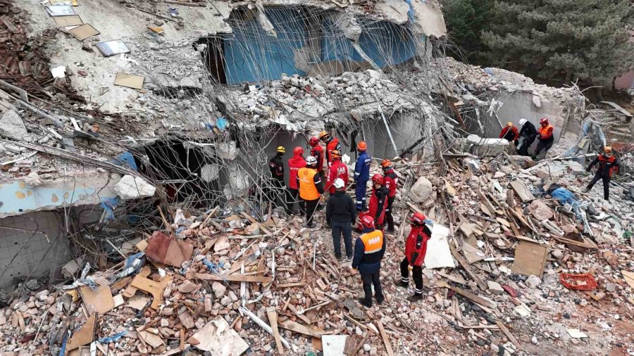 Eskişehir’de 6,5 Büyüklüğünde Deprem İçin Gerçeği Aratmayan Tatbikat