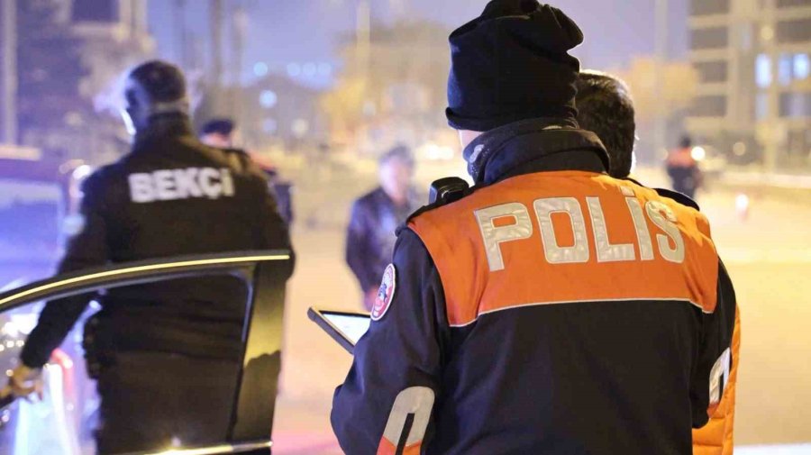 Aksaray Polisinden Şok Uygulama