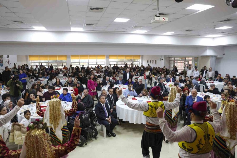 Başkan Böcek; “engelsiz Bir Antalya İçin Çalışıyoruz’