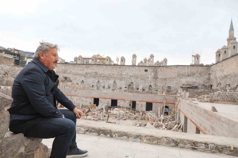 520 Yıllık Tarihi Gön Han İzlerinden Yeniden Ayağa Kalkıyor