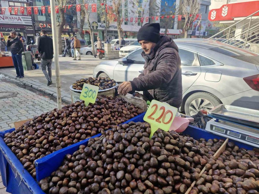 Kış Mevsiminin Vazgeçilmezi Kestane Yoğun Talep Görüyor