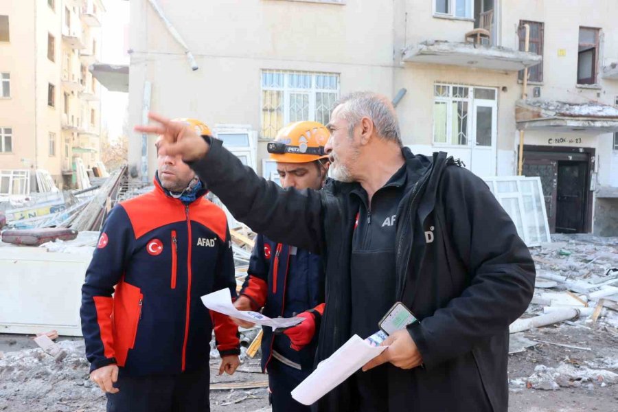 Kayseri’de Gerçeğini Aratmayan Deprem Tatbikatı