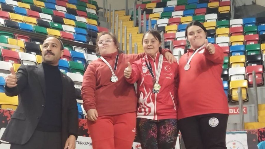 Kocasinan’ın ‘özel’ Sporcusu Betül Solmaz, Türkiye Üçüncüsü Oldu