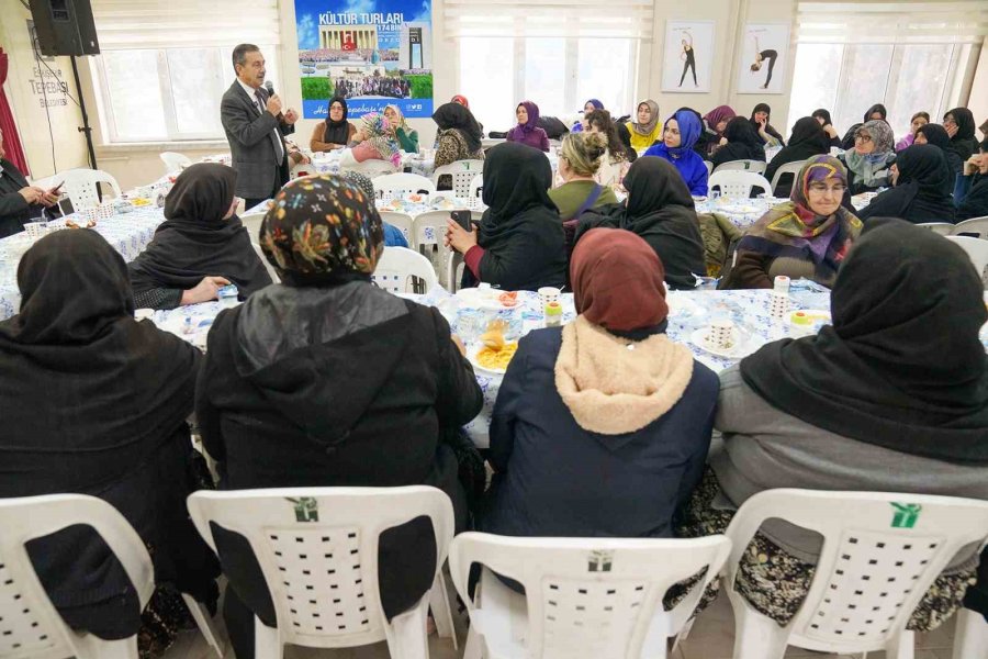 Başkan Ataç, Muttalip’li Kursiyerlerle Buluştu