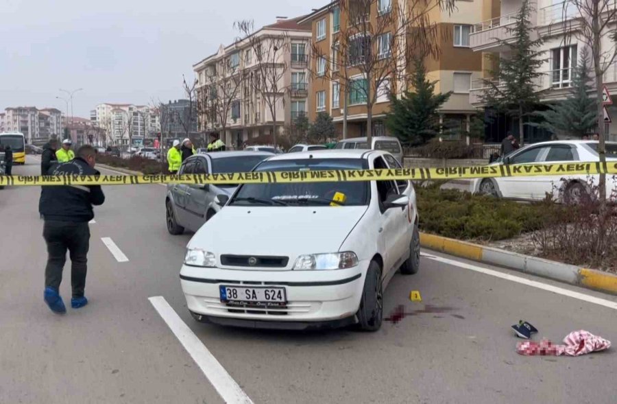 Bıçaklı Alacak-verecek Kavgası Kamerada