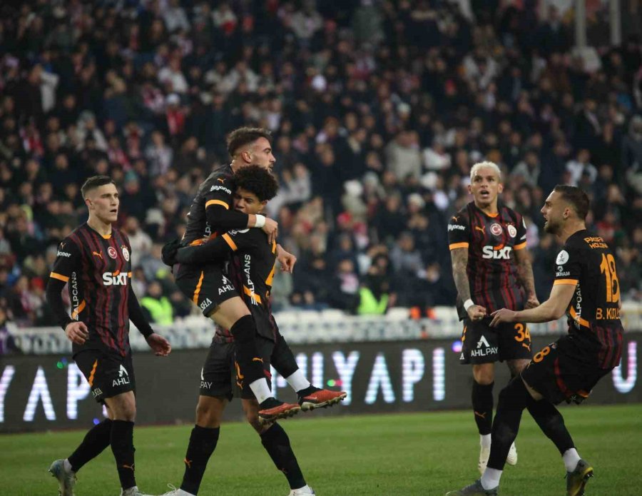 Trendyol Süper Lig: Kayserispor: 0 - Alanyaspor: 0 (ilk Yarı)