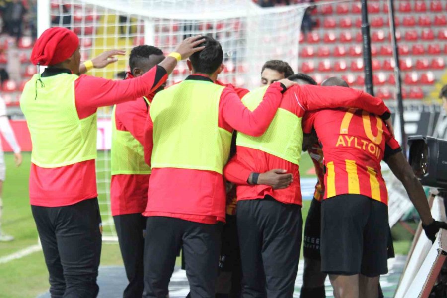 Trendyol Süper Lig: Kayserispor: 2 - Alanyaspor: 0 (maç Sonucu)