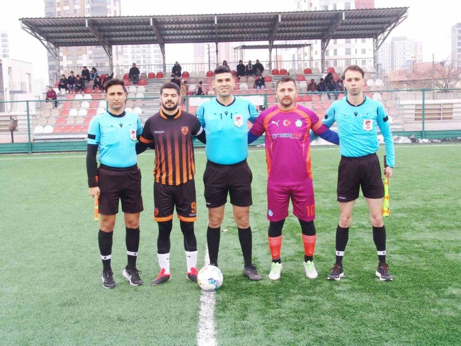 Kayseri Yolspor: 5 - Sarız Anadoluspor: 1