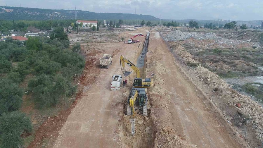 Antalya-londra Arası Kadar İçme Suyu Hattı Döşendi