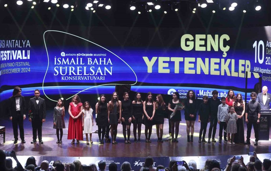 Piyano Festivali’nde Sahne Gençlerin