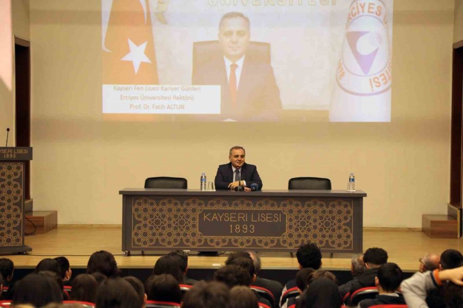 Rektör Prof. Dr. Altun, Kayseri Lisesi Öğrencileri İle Buluştu