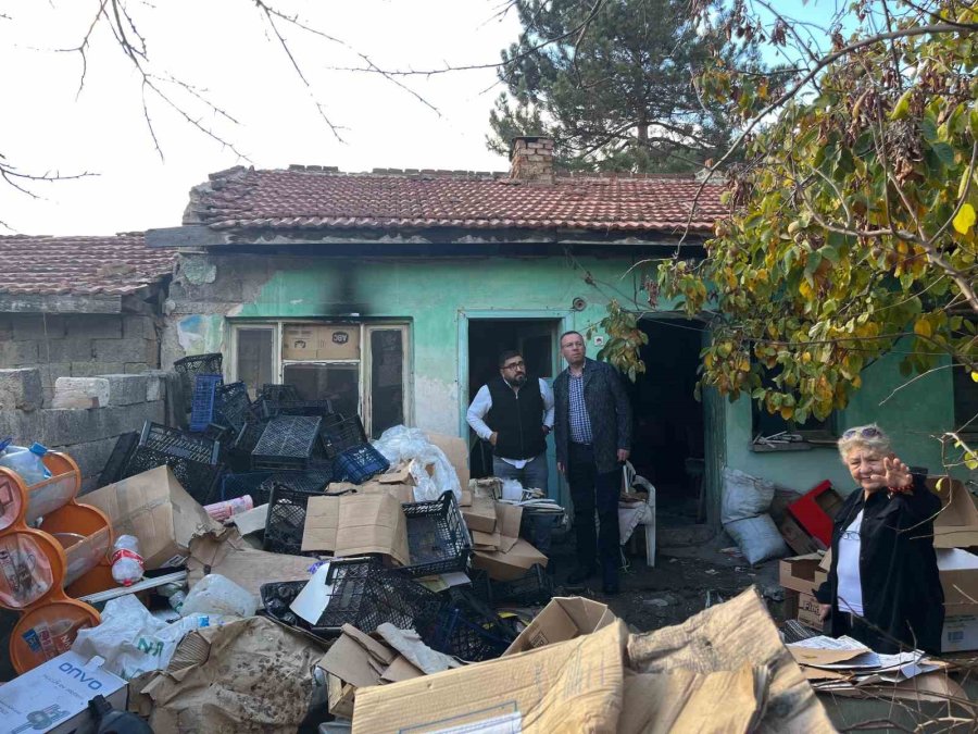 Ahmet Sivri, Pembegül Teyzeyi Ziyaret Edip Yardım Sözü Verdi