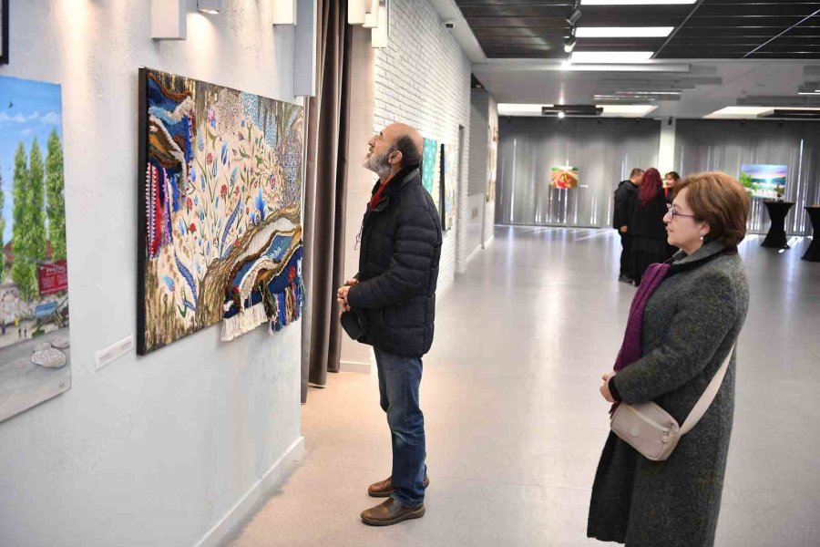 Büyük Şehir Sanat Galerisi’nden ‘iki Sanat Arasındaki Bağ’ Resim Sergisi