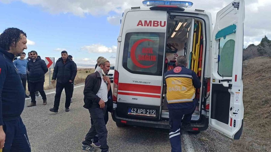 Konya’da Hafif Ticari Araç Otomobille Çarpıştı: 1 Yaralı