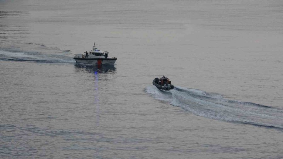 Suya Dalıp Bir Daha Çıkmayan Dalgıç Polisi Alarma Geçirdi