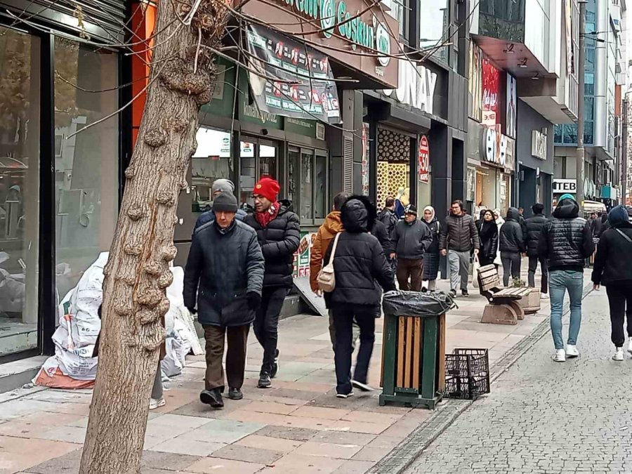 Eskişehirpor Maçına Taraftardan Erken Hazırlık