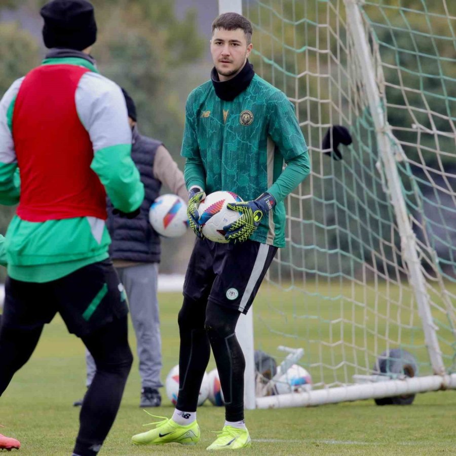 Konyaspor’da, Karacabey Belediye Spor Maçı Hazırlıkları Başladı