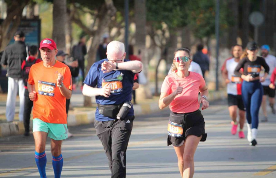 6. Uluslararası Mersin Maratonu Başladı