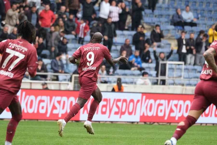 Trendyol Süper Lig: Atakaş Hatayspor: 1 - Göztepe: 1 (maç Sonucu)