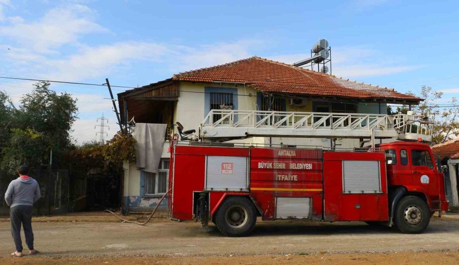 Yangının Öfkesini Genç Kadından Çıkardı