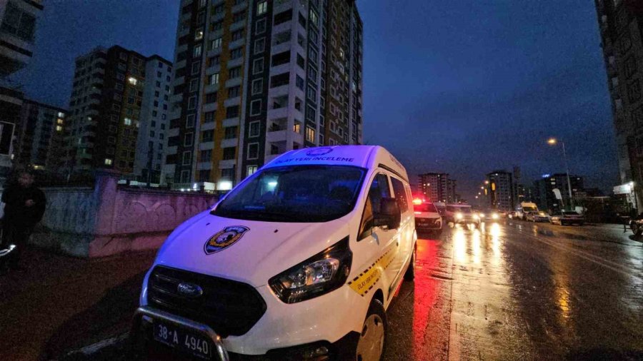 Kayseri’de İntihar: Silahla Kendini Vuran Şahıs Hayatını Kaybetti