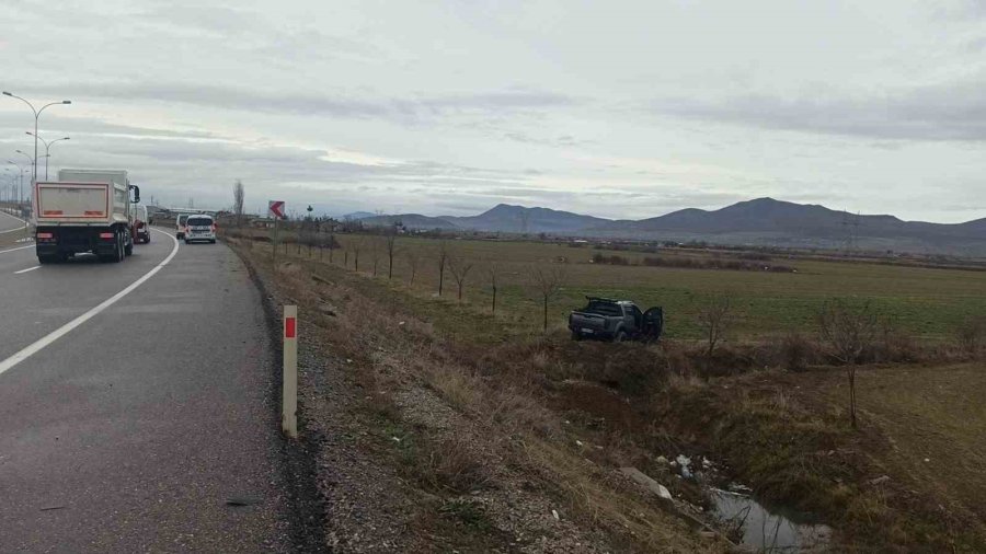 Konya’da Trafik Kazası: 4 Yaralı