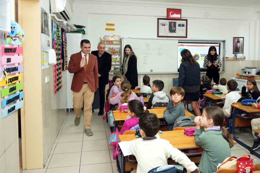 Alanya Belediyesi’nin Sıfır Atık Eğitimleri Sürüyor