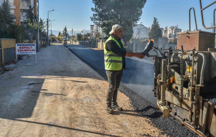 Hüsnü Karakaş Mahallesi Semt Pazarına Kavuşuyor