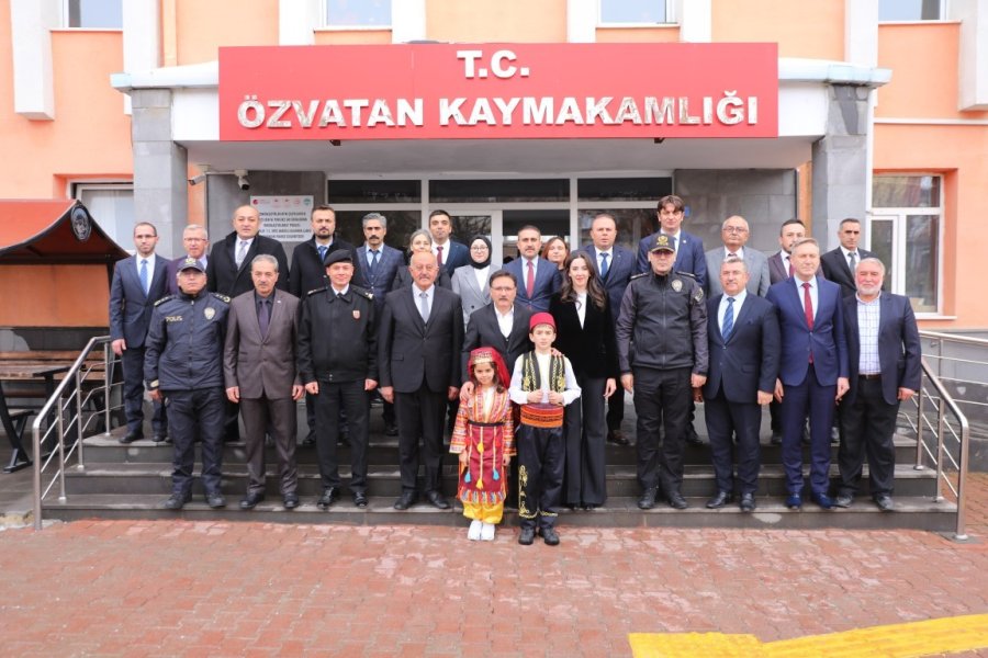 Vali Çiçek’ten Sarıoğlan Ve Özvatan İlçesinde Ziyaret