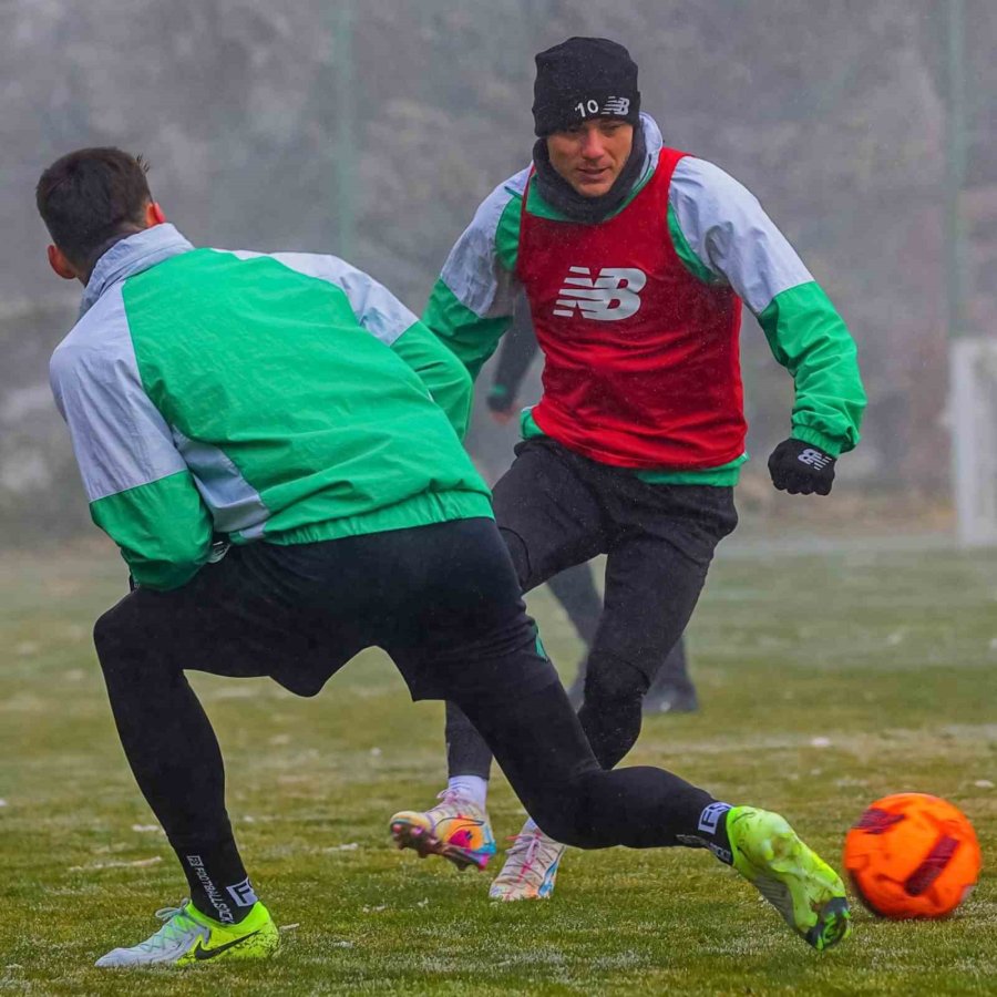 Konyaspor 6 Günlük İzne Çıktı