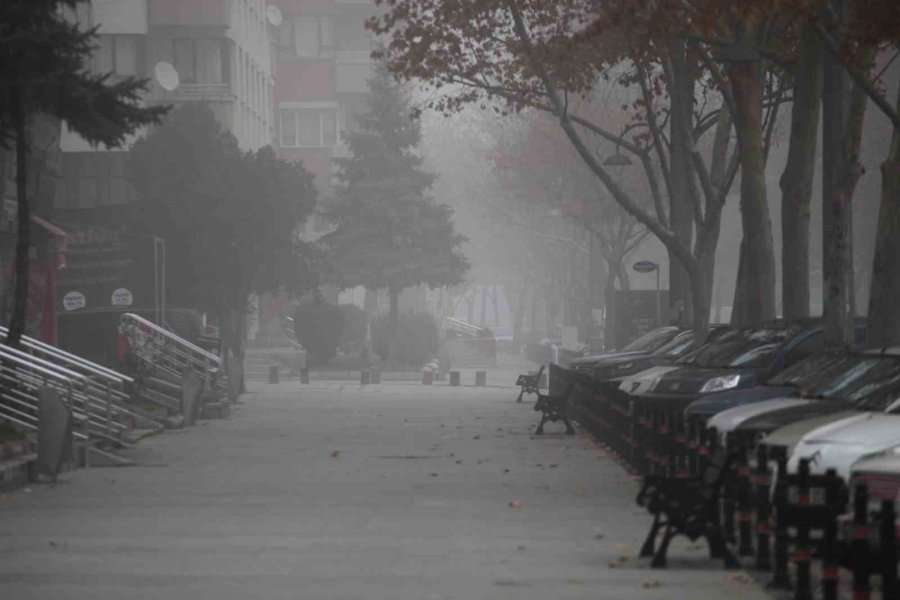 Konya’da Sis Etkili Oldu, Uçak Seferleri İptal Edildi