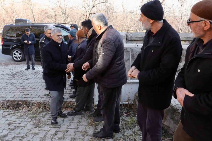 Vali Çelik; Kırkpınar Ve Taşlıca Köylerini Ziyaret Etti