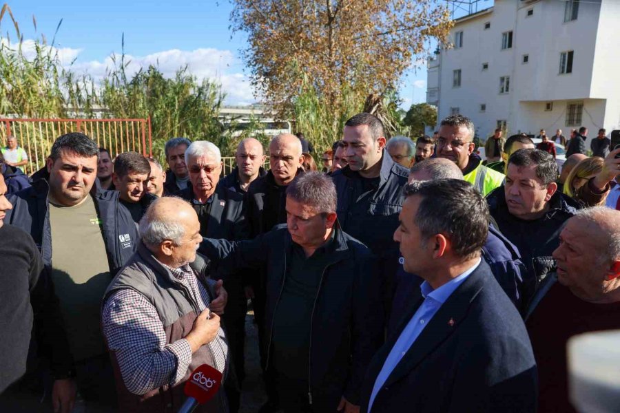 Antalya Büyükşehir Belediye Başkanı Muhittin Böcek’ten Manavgat’a Geçmiş Olsun Ziyareti