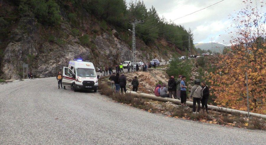 Alanya’da Kamyonet Dereye Uçtu: 1 Ölü, 1 Yaralı