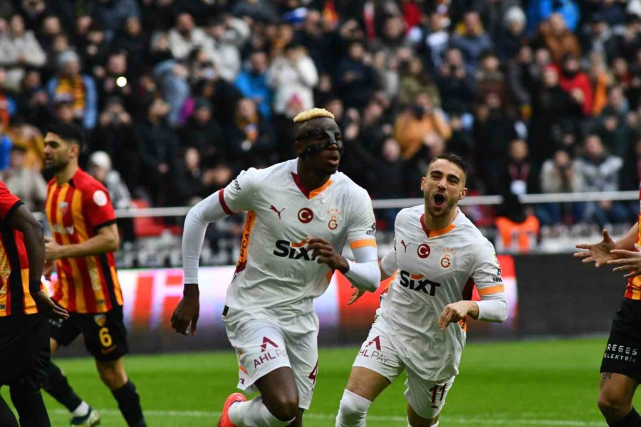 Trendyol Süper Lig: Kayserispor: 1 - Galatasaray: 1 (maç Devam Ediyor)