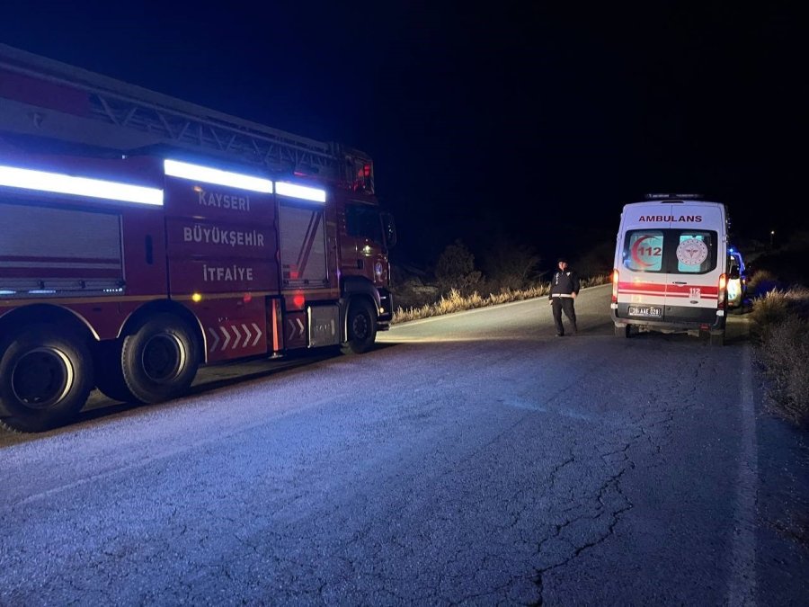 Kayseri’de Bağ Evi Alev Alev Yandı