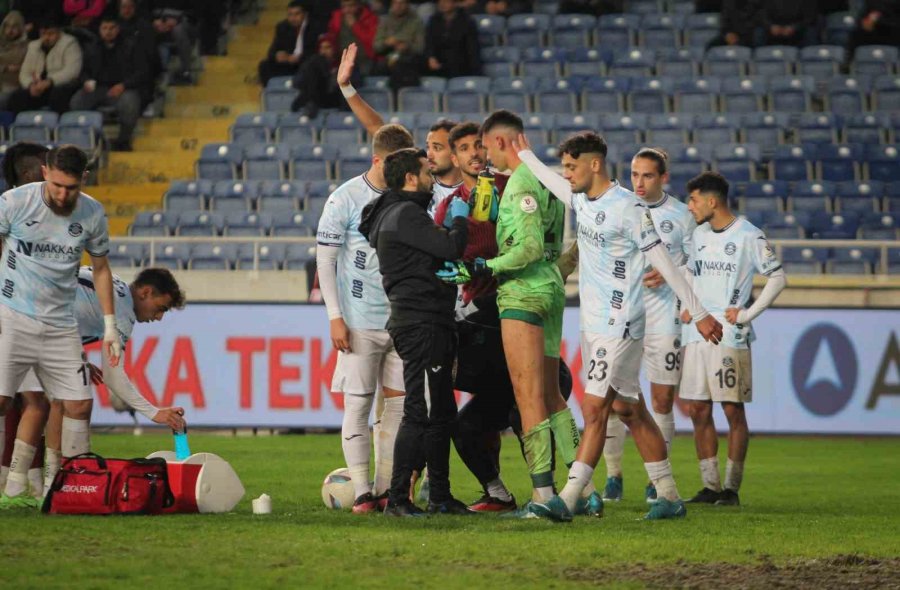 Trendyol Süper Lig: Atakaş Hatayspor: 1 - Adana Demirspor: 3 (maç Sonucu)