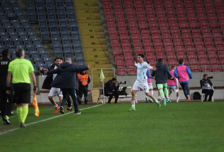 Trendyol Süper Lig: Atakaş Hatayspor: 1 - Adana Demirspor: 3 (maç Sonucu)