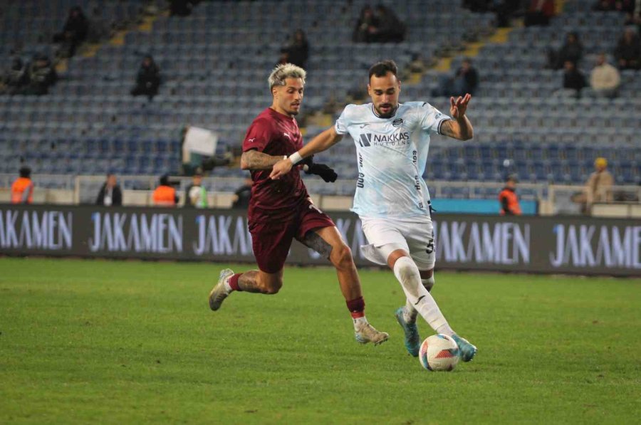 Trendyol Süper Lig: Atakaş Hatayspor: 1 - Adana Demirspor: 3 (maç Sonucu)