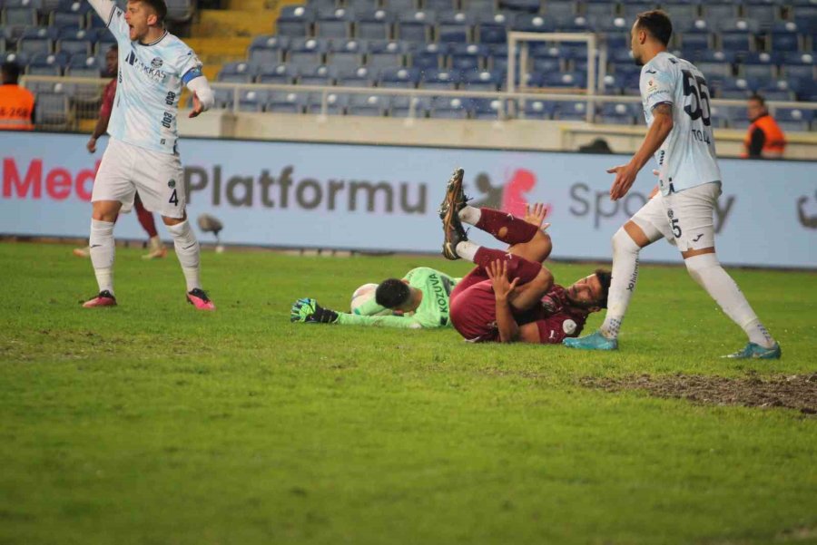 Trendyol Süper Lig: Atakaş Hatayspor: 1 - Adana Demirspor: 3 (maç Sonucu)