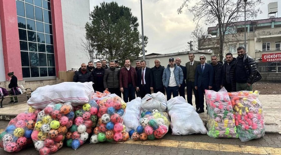 Deprem Bölgesinde Spora Can Suyu Kayseri’den