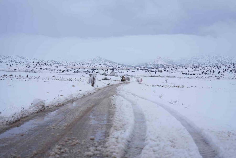 Turuncu Kod Uyarılı Antalya’da 206 Vakaya Müdahale Edildi