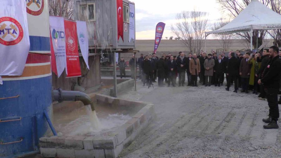 Kayseri Sera Osb İçin Kullanılacak Jeotermal Su Sondadan Çıktı