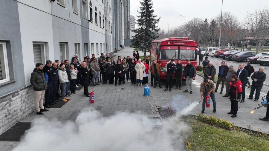 Kocasinan’da Gerçeğini Aratmayan Yangın Tatbikatı