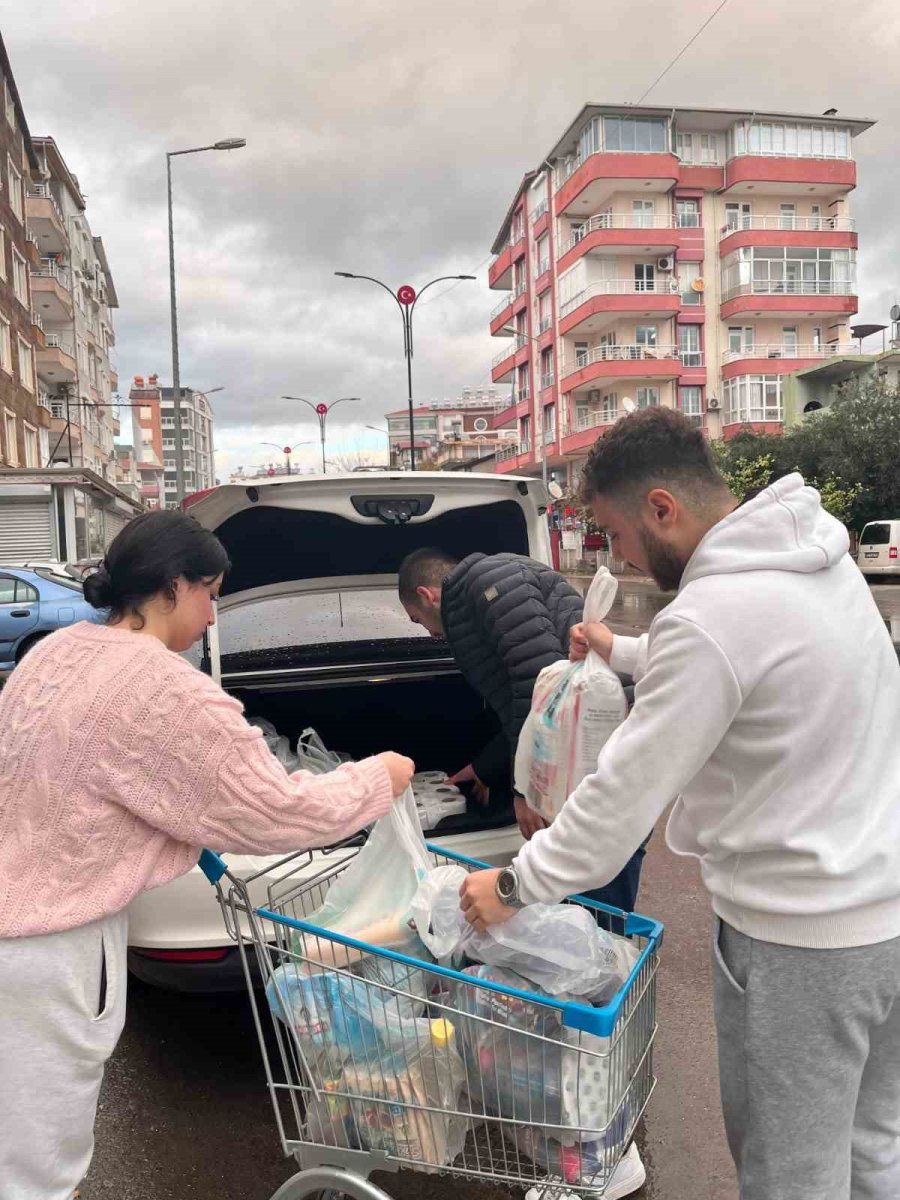 Üniversite Öğrencilerinden “iyilik Kazanacak” Projesi