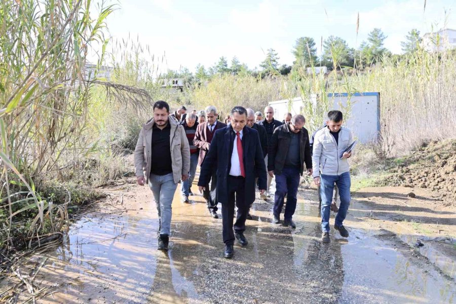 Manavgat Belediyesi Selden Etkilenen Vatandaşları Yalnız Bırakmadı